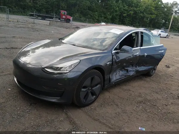 5YJ3E1EA7KF313590 2019 TESLA MODEL 3 - Image 2