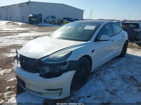 5YJ3E1EA7KF314108 2019 TESLA MODEL 3 - Image 2