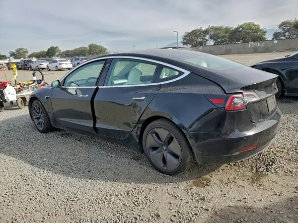 5YJ3E1EA7KF314772 2019 TESLA MODEL 3 - Image 2