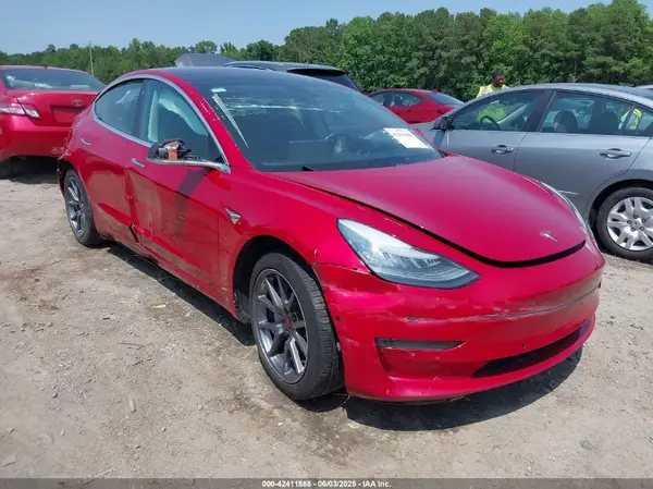 5YJ3E1EA7KF317235 2019 TESLA MODEL 3 - Image 1