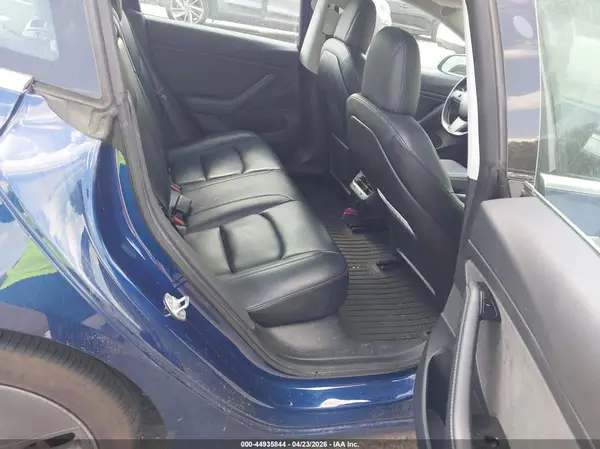 5YJ3E1EA7KF317378 2019 TESLA MODEL 3 - Image 8
