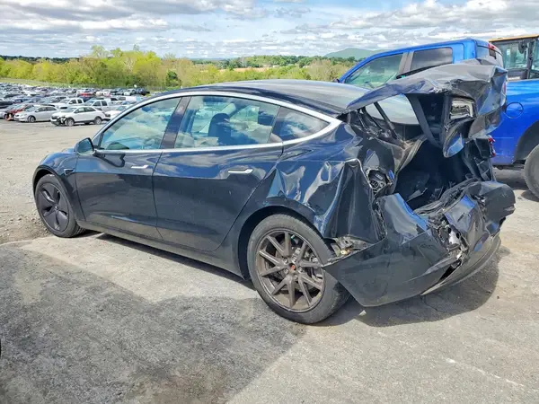 5YJ3E1EA7KF324816 2019 TESLA MODEL 3 - Image 2