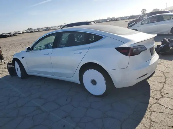 5YJ3E1EA7KF326727 2019 TESLA MODEL 3 - Image 2