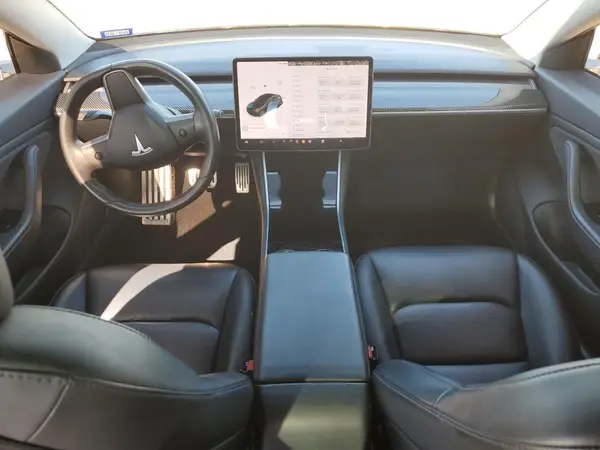 5YJ3E1EA7KF331054 2019 TESLA MODEL 3 - Image 8