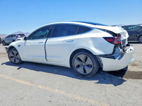 5YJ3E1EA7KF337503 2019 TESLA MODEL 3 - Image 2