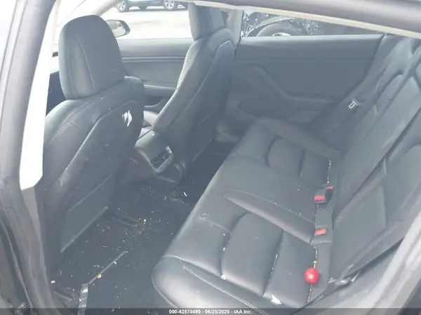 5YJ3E1EA7KF394509 2019 TESLA MODEL 3 - Image 8