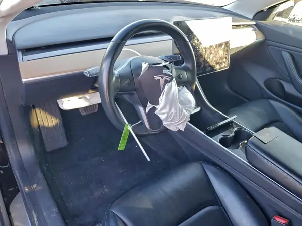 5YJ3E1EA7KF394798 2019 TESLA MODEL 3 - Image 8
