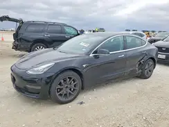 5YJ3E1EA7KF395188 2019 TESLA MODEL 3