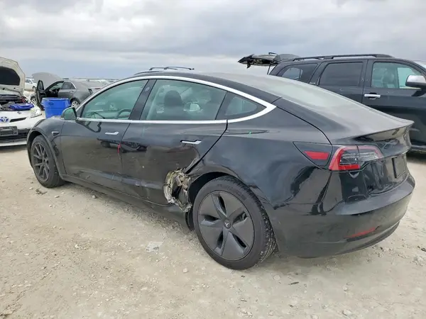 5YJ3E1EA7KF395188 2019 TESLA MODEL 3 - Image 2