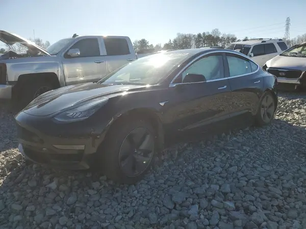 5YJ3E1EA7KF396079 2019 TESLA MODEL 3 - Image 1