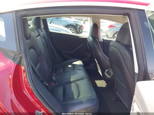 5YJ3E1EA7KF396485 2019 TESLA MODEL 3 - Image 8