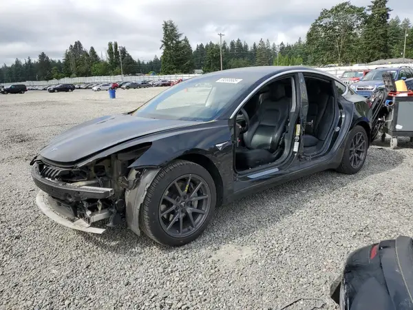5YJ3E1EA7KF398902 2019 TESLA MODEL 3 - Image 1