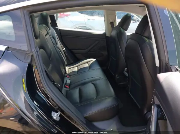 5YJ3E1EA7KF399760 2019 TESLA MODEL 3 - Image 8