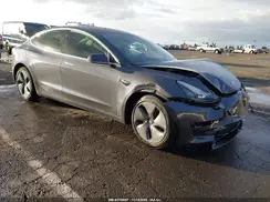 5YJ3E1EA7KF400499 2019 TESLA MODEL 3