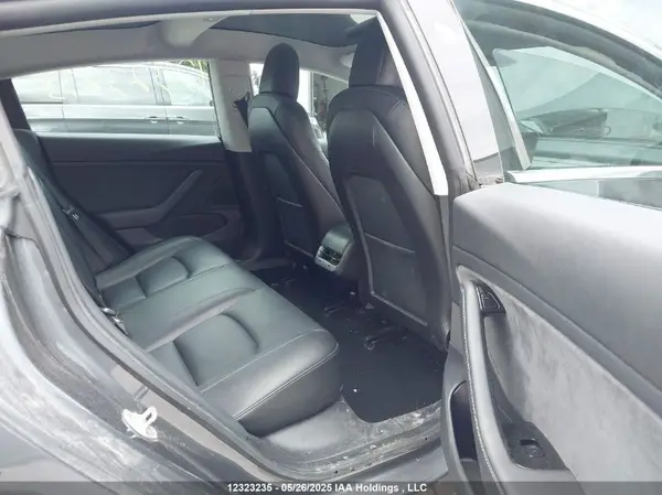 5YJ3E1EA7KF403242 2019 TESLA MODEL 3 - Image 8