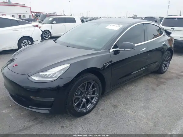 5YJ3E1EA7KF410272 2019 TESLA MODEL 3 - Image 2