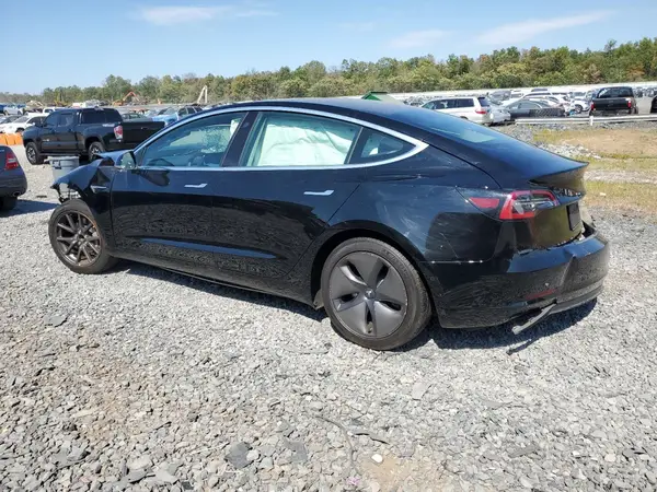5YJ3E1EA7KF410594 2019 TESLA MODEL 3 - Image 2
