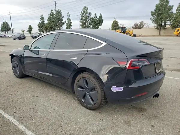 5YJ3E1EA7KF410885 2019 TESLA MODEL 3 - Image 2