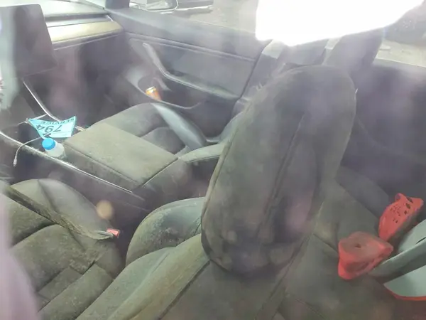 5YJ3E1EA7KF415889 2019 TESLA MODEL 3 - Image 8