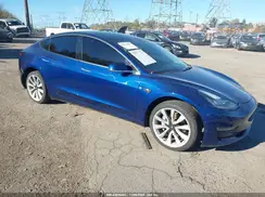 5YJ3E1EA7KF417366 2019 TESLA MODEL 3