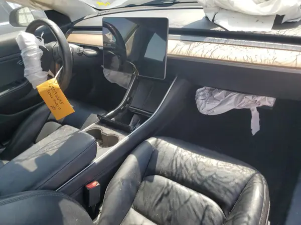 5YJ3E1EA7KF428531 2019 TESLA MODEL 3 - Image 8