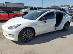 5YJ3E1EA7KF430781 2019 TESLA MODEL 3