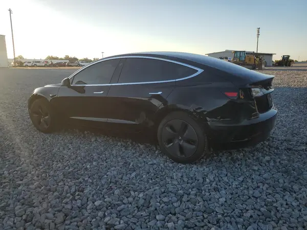 5YJ3E1EA7KF434801 2019 TESLA MODEL 3 - Image 2