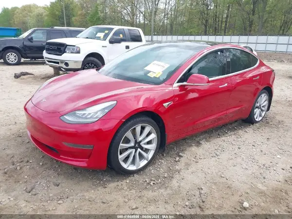 5YJ3E1EA7KF445040 2019 TESLA MODEL 3 - Image 2
