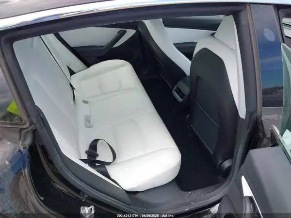 5YJ3E1EA7KF445166 2019 TESLA MODEL 3 - Image 8