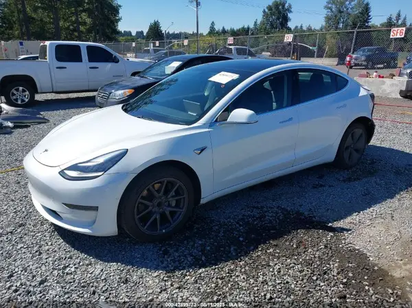 5YJ3E1EA7KF447970 2019 TESLA MODEL 3 - Image 2