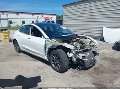 5YJ3E1EA7KF484131 2019 TESLA MODEL 3