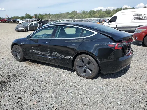 5YJ3E1EA7KF484226 2019 TESLA MODEL 3 - Image 2