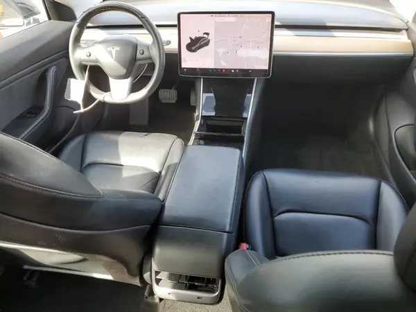 5YJ3E1EA7KF484226 2019 TESLA MODEL 3 - Image 8