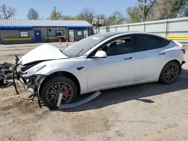 5YJ3E1EA7KF484596 2019 TESLA MODEL 3 - Image 1