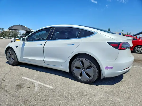 5YJ3E1EA7KF485585 2019 TESLA MODEL 3 - Image 2