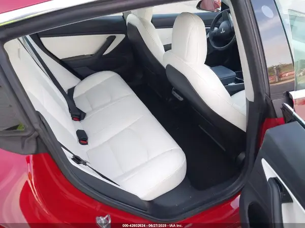 5YJ3E1EA7KF486414 2019 TESLA MODEL 3 - Image 8