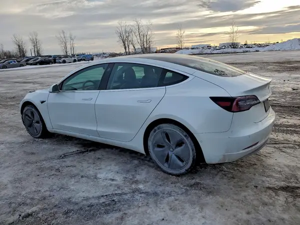 5YJ3E1EA7LF529375 2020 TESLA MODEL 3 - Image 2