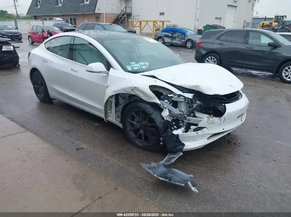 5YJ3E1EA7LF599054 2020 TESLA MODEL 3 - Image 1