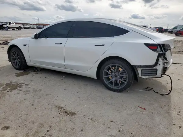5YJ3E1EA7LF613342 2020 TESLA MODEL 3 - Image 2