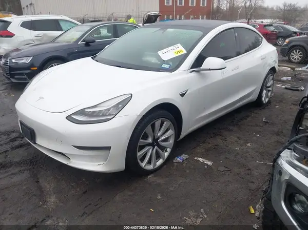5YJ3E1EA7LF614555 2020 TESLA MODEL 3 - Image 2