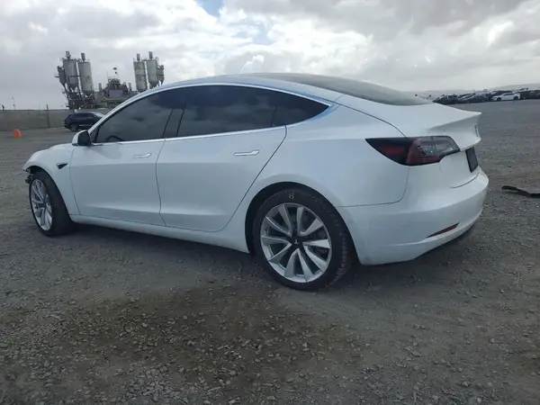 5YJ3E1EA7LF631873 2020 TESLA MODEL 3 - Image 2
