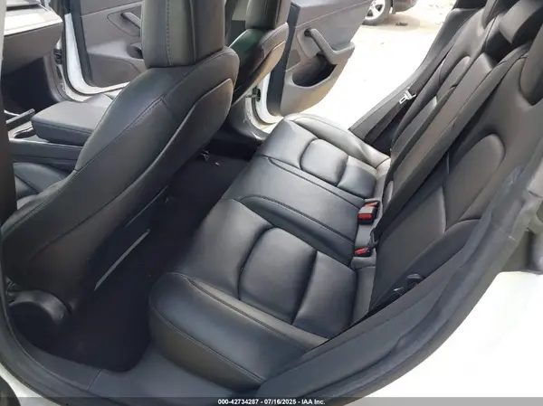 5YJ3E1EA7LF633266 2020 TESLA MODEL 3 - Image 8