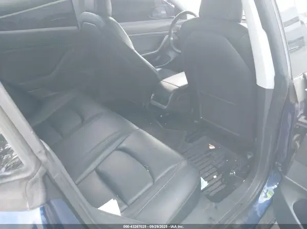 5YJ3E1EA7LF634014 2020 TESLA MODEL 3 - Image 8