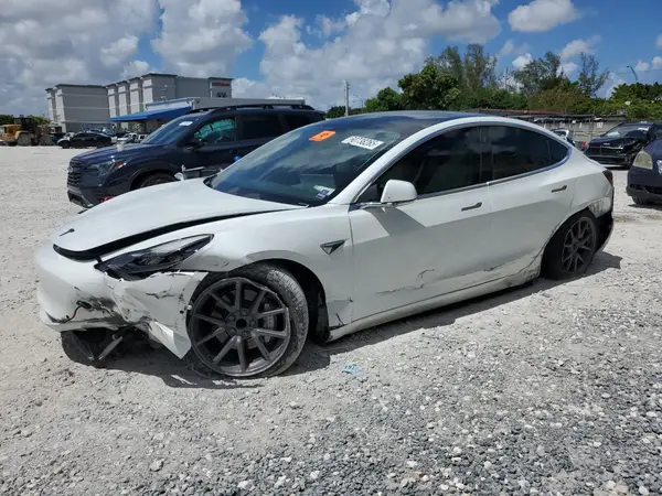 5YJ3E1EA7LF634708 2020 TESLA MODEL 3 - Image 1