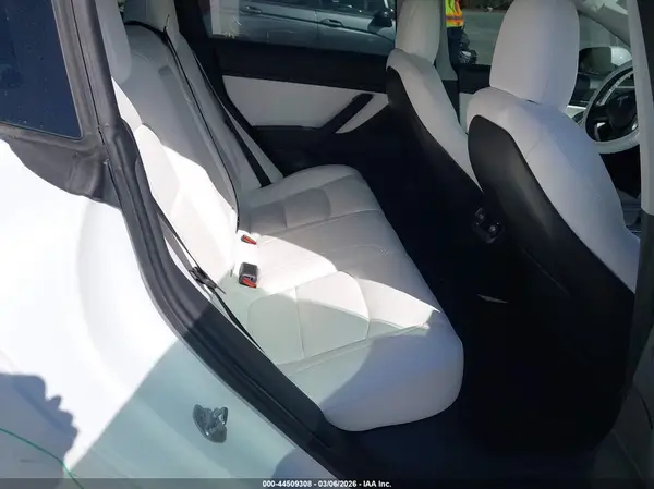 5YJ3E1EA7LF634742 2020 TESLA MODEL 3 - Image 8
