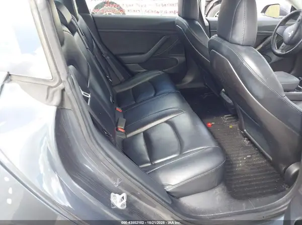5YJ3E1EA7LF645644 2020 TESLA MODEL 3 - Image 8