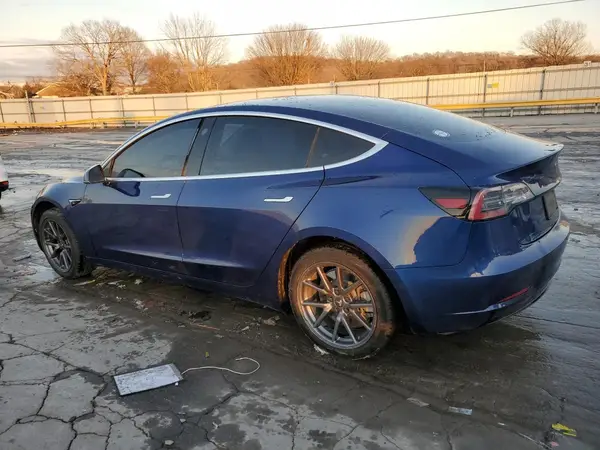 5YJ3E1EA7LF658524 2020 TESLA MODEL 3 - Image 2