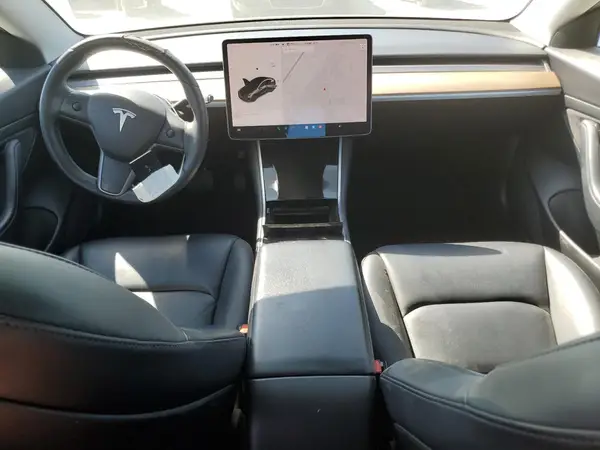 5YJ3E1EA7LF658829 2020 TESLA MODEL 3 - Image 8