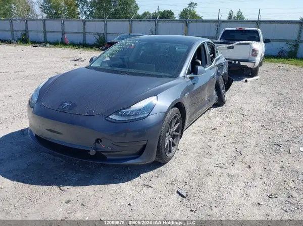 5YJ3E1EA7LF703851 2020 TESLA MODEL 3 - Image 2