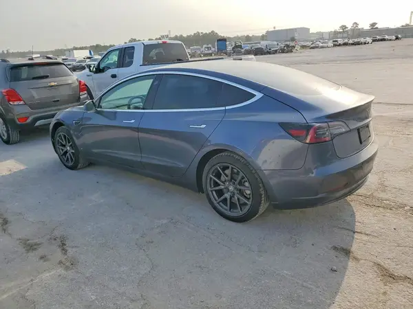 5YJ3E1EA7LF704997 2020 TESLA MODEL 3 - Image 2